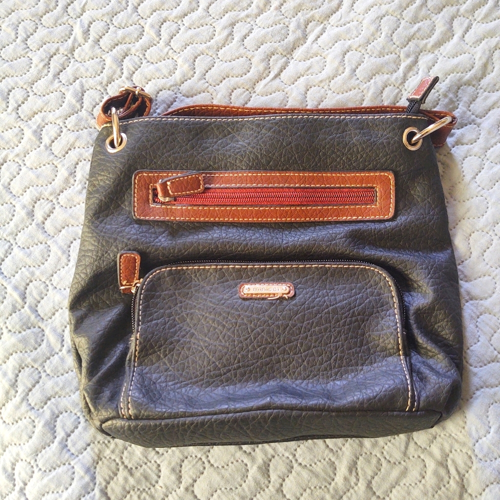 Leather crossbody bag